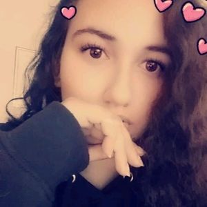 Meet your Posher, Alissa